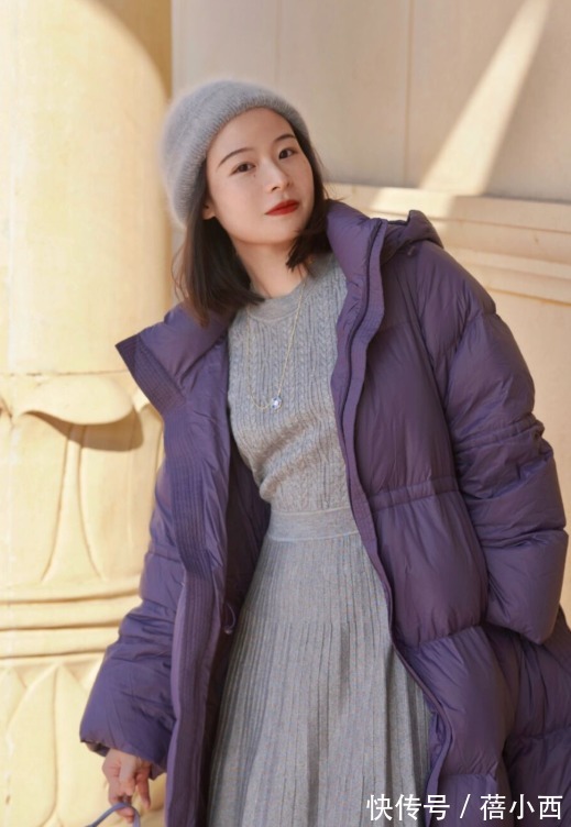 半身裙|原来羽绒服这么穿能优化比例!学会选款和搭配,让你的气质更出众
