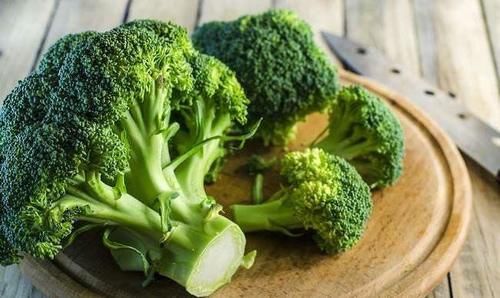 排毒养生的好食物，男女坚持吃，清热解毒，滋阴补虚，气色更红润