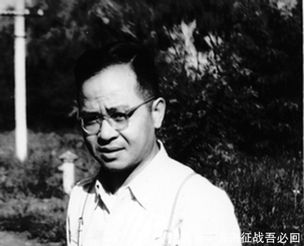 吴晗才华横溢,为何钟情于瘫痪姑娘袁震,执意与她成为人生伴侣?