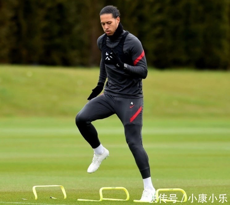 后衛(wèi)|超越范迪克！葡萄牙后衛(wèi)身價大漲，他已成足壇最貴中衛(wèi)！