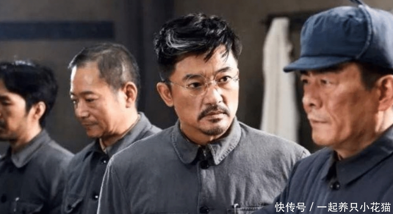 惧怕|功德林一大趣闻：国军中将黄维惧怕一少将？他是谁？