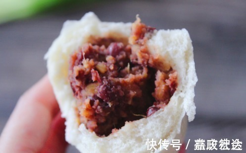 红薯|秘制豆沙包,别再放糖了,加点“它”营养又绵甜,蒸一锅不够吃