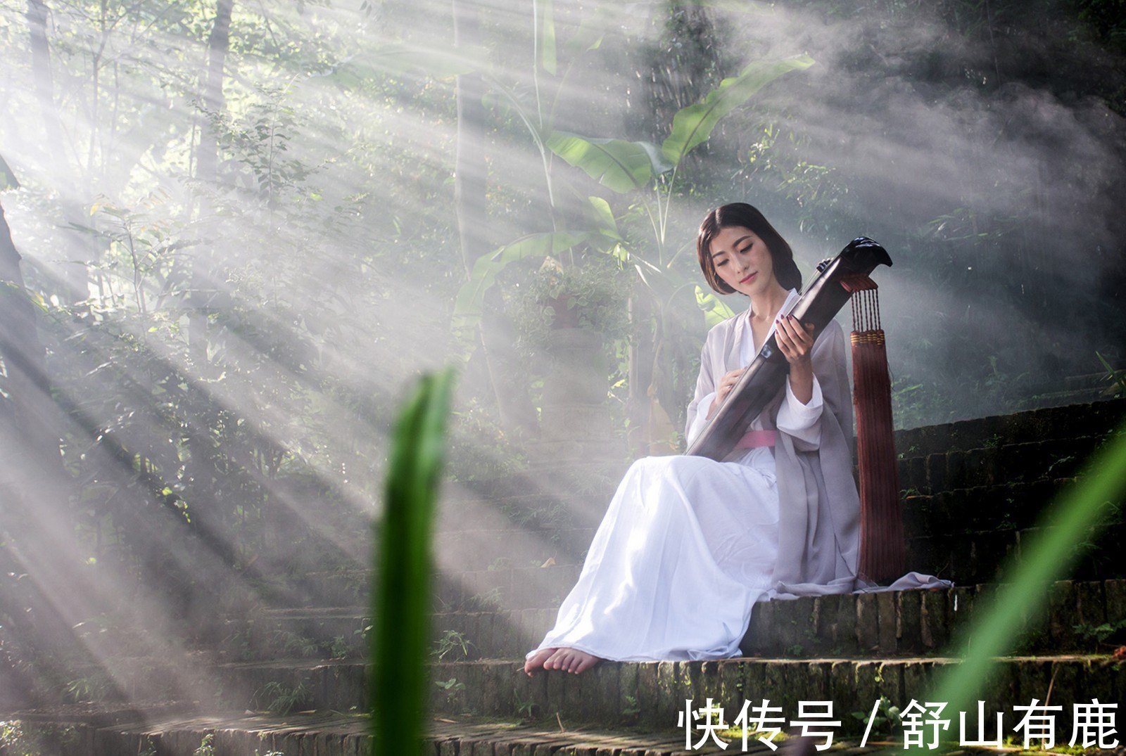 中年@以下几件“秘事”,中年后要深藏在心底,否则会招惹是非