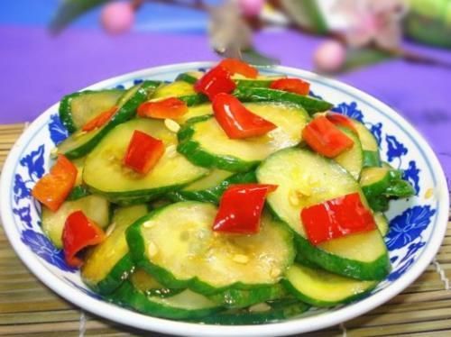 黄瓜炒“1物”，就是没病找病，“毒性”巨大，多数人还在吃！