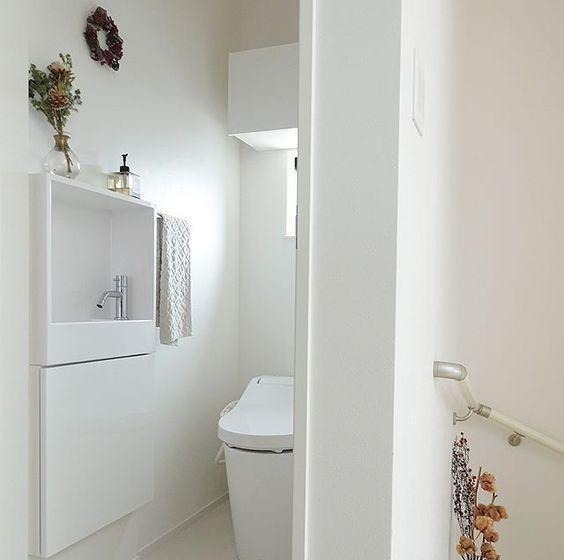 实用|把洗手台埋到墙里,卫生间一下变大了很多,美观又实用,好处多多