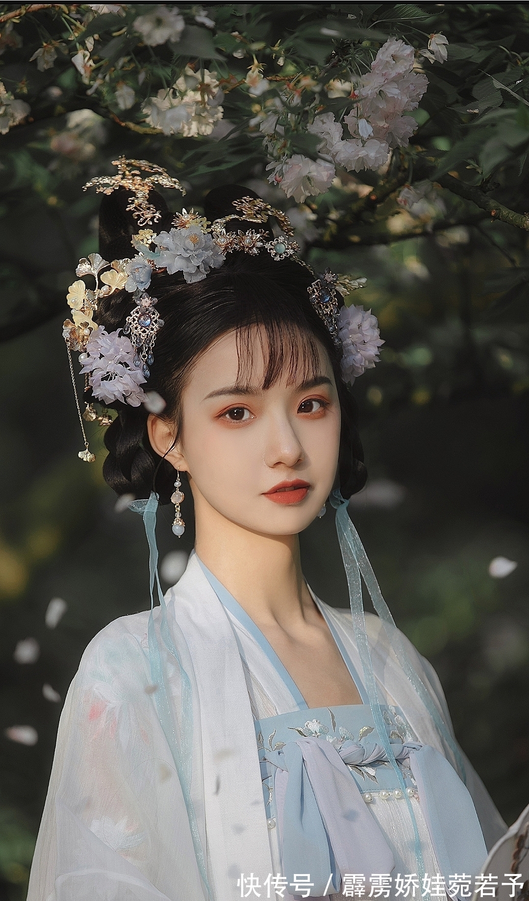 招魂@苏轼这首“春游诗”流传上千年,中间两联都是名言名句,读来暖心