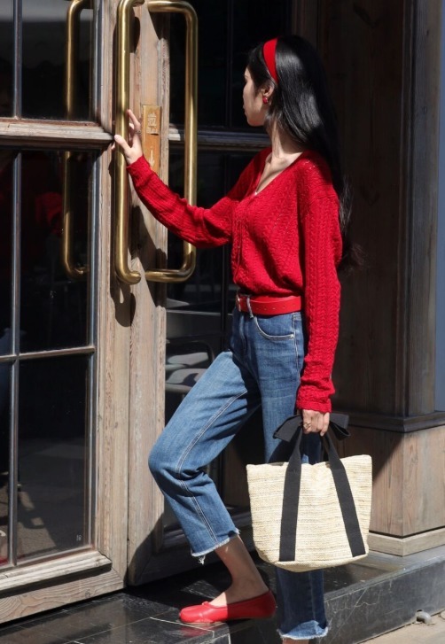 针织衫|好气质都是穿出来的,聪明的女人都会入手针织衫,你喜欢怎么搭?