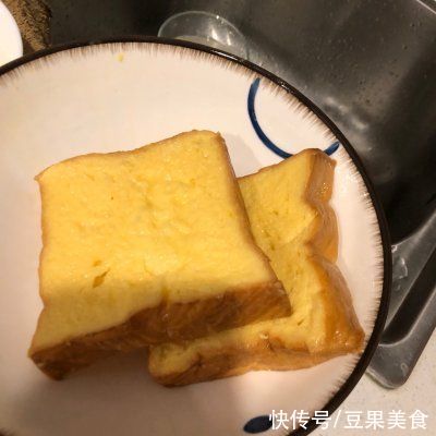 甜品|简单的甜品-漏奶华