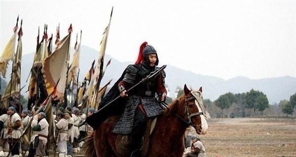 寇先锋!水浒最精彩的单挑, 主角不是关胜或林冲, 而是这位地煞