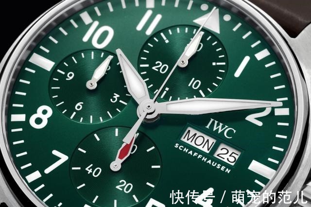 导柱轮 IWC 万国「绿盘」设计正式回归-经典飞行员系列！