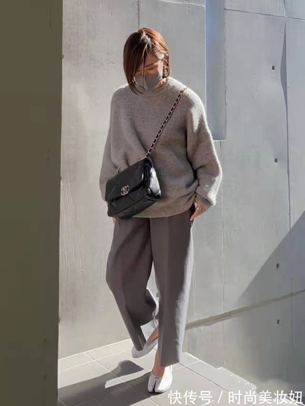 女人 上了年纪的女人,一定要学会打扮,看她相貌平平却很有气质