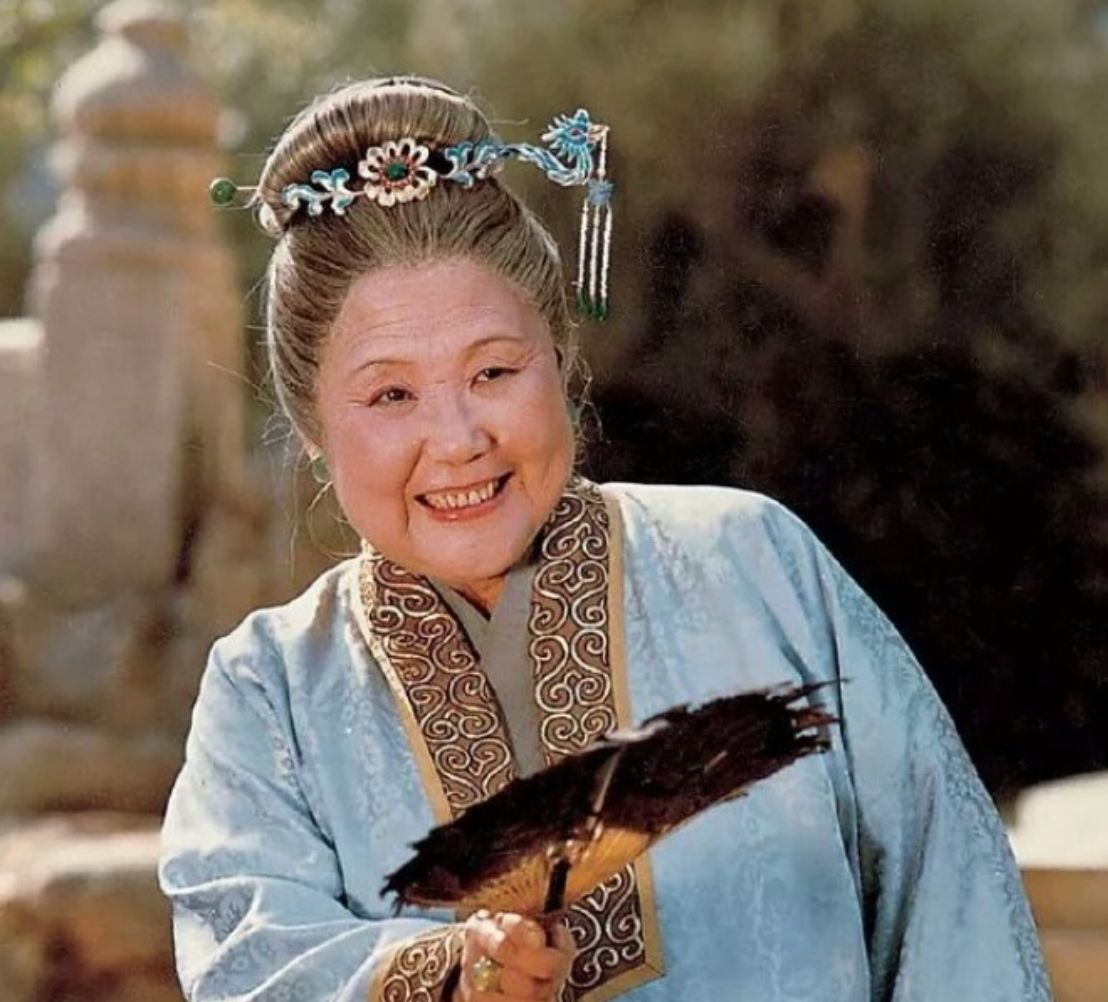 世家大族&?《红楼梦》里,贾母发表掰谎记用意何在?