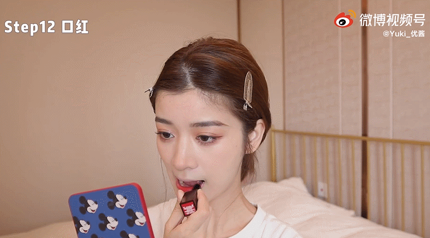 渐变唇|口红不应该横着涂！大多数人都涂错了