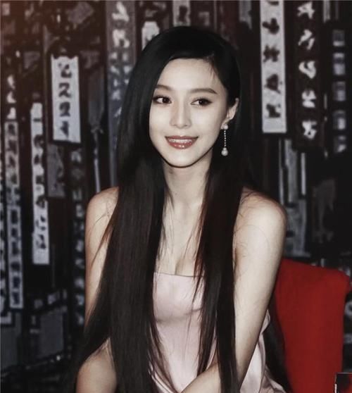 方脸 发型不对,容易显老!每个脸型都有自己对应的发型,照着剪很显嫩