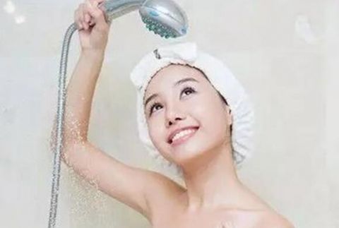 坏习惯|除了用力搓澡外,这些洗澡时的坏习惯也会损害身体