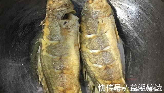酱焖黄花鱼|黄花鱼这样做最好吃,做好不破皮不碎肉,外酥里嫩,营养不流失