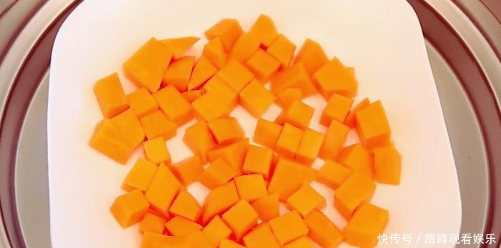 营养|居家分享南瓜紫薯蒸糕的好吃做法,甜香软嫩又营养,孩子特爱吃