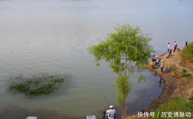 早春到晚春气候差异大,注意鱼窝位置有变化,钓位选择有规律