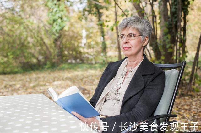 标准体重|女人到底该不该减肥?身高152-170cm标准体重对照表,请你参照下