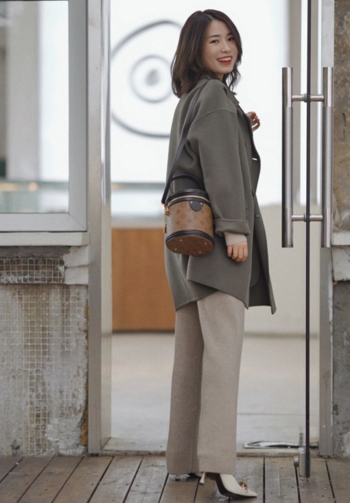 阔腿裤|有气质的女人新年都不会瞎打扮,试试这些时髦的大衣,百搭显瘦