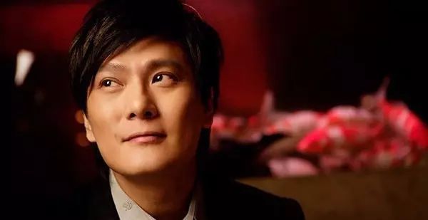 翡翠|好玩意都被演艺圈包圆了!盘点10大明星收藏家!