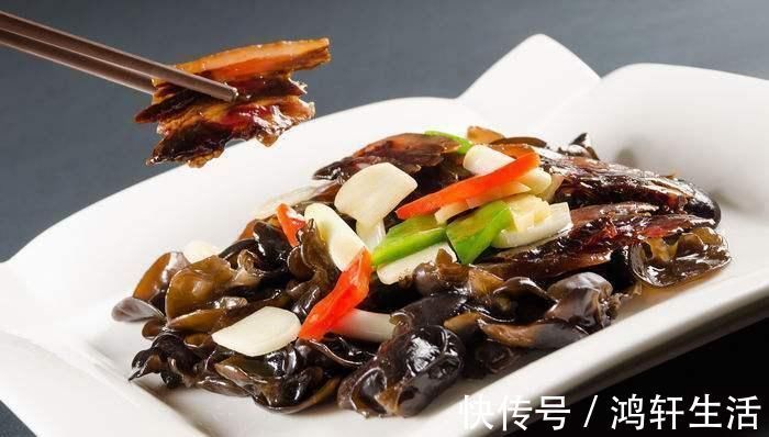 山药|女性害怕老太快，可以多吃3种食物，排毒养颜、滋补身体！