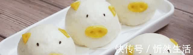 巨可爱的猪猪奶黄包,馅多超满足,闺女点100个赞