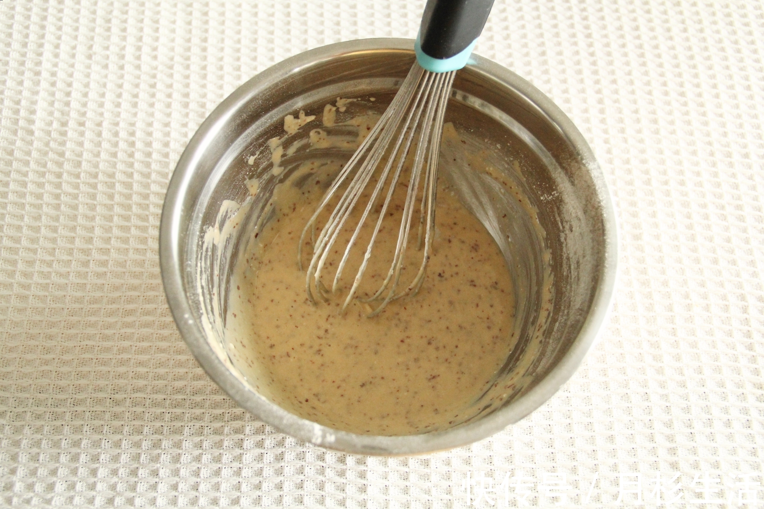 面糊糊|无糖红枣纸杯蛋糕，口感松软，制作简单