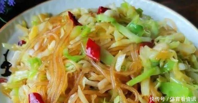 晚餐|既是菜也是主食，晚餐照着做，低脂健康，胖子越吃越瘦