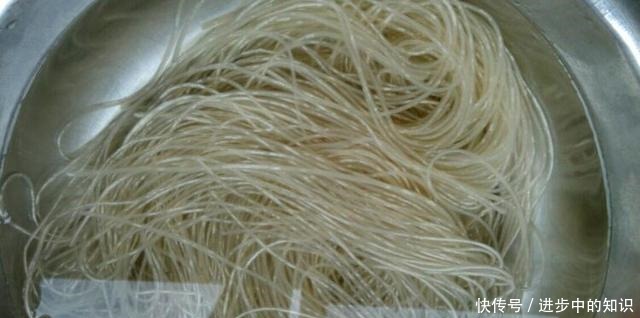 第一次做红薯粉条蒸肉，大家看正宗吗