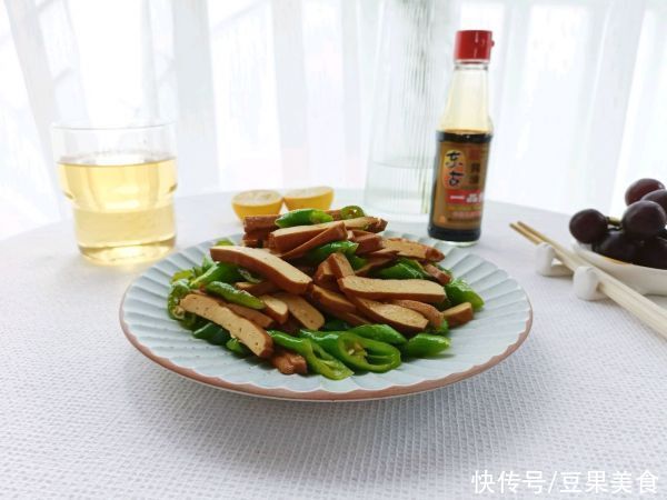 吃货|吃货福利~#不容错过的鲜美滋味#小炒香干的美味秘籍