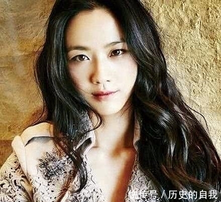 过了40岁的家庭妇女,这3款“发型”千万别留,不仅像大妈还伤发