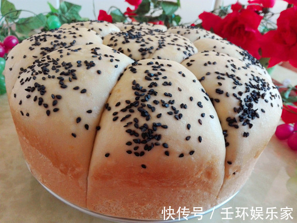 教你做蒸面包，不用面包机也不用烤箱，松软有嚼劲，好吃不上火