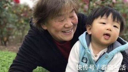 小孩子|孩子最好不要跟老人一起睡,原因不是迷信,而是这几点