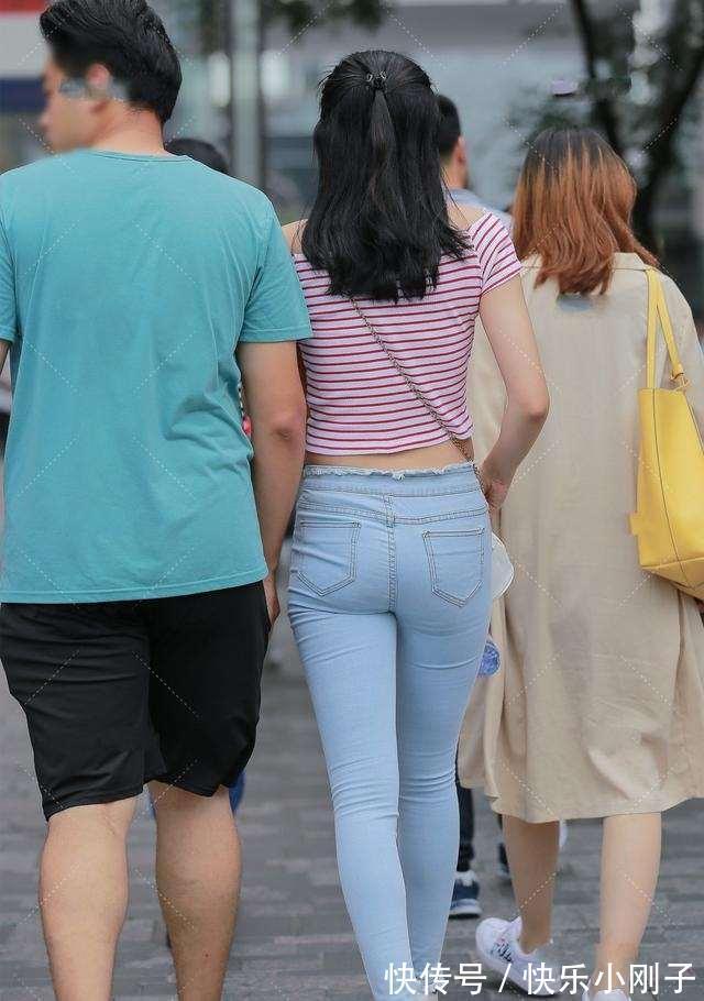 装扮 有型显瘦的打底裤装扮秀出独特的自我,穿出时尚女人味,气质非凡