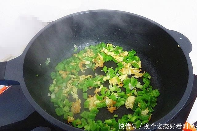 早餐|这是我最爱的早餐,从小就爱吃,只要加了它,连续吃都吃不够