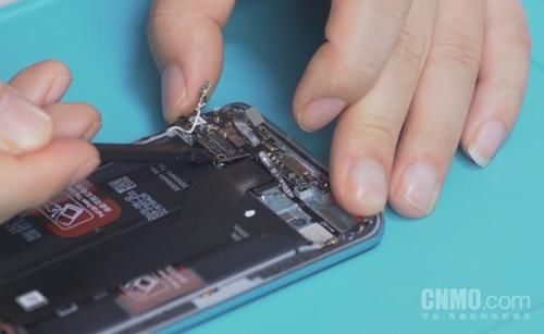 手机|一加 8T拆解报告：双电芯快充更高效散热诚意十足