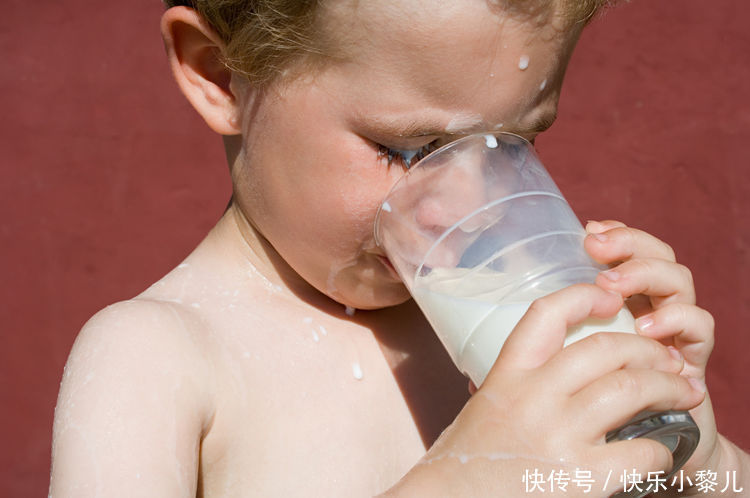 哆啦没打针没吃药,医生开六个方子,13岁一米六的男孩一年长高15厘米