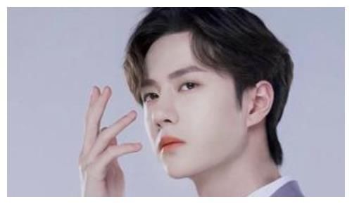 昔日|肖战首次跌出前10名,王一博在第四苦苦支撑,昔日顶流终落幕