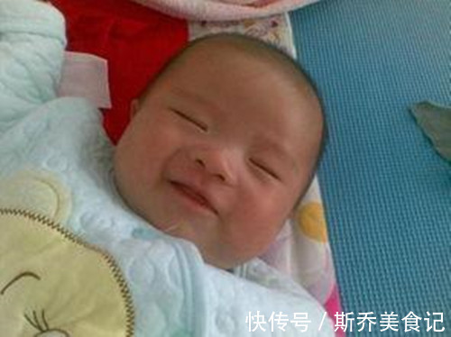 发育|宝宝睡觉若有4个动作,暗示大脑发育好,娃全有就偷偷乐吧