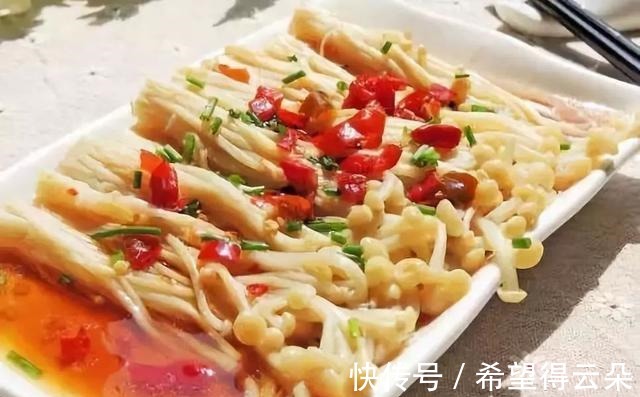 维生素b1|3块钱就能做的蚝油金针菇，香辣开胃，做法简单，10分钟就上桌！