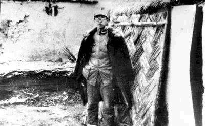 黄克诚|这个小兵,差点被师政委误斩,又被师政委相救!后军职比首长还高