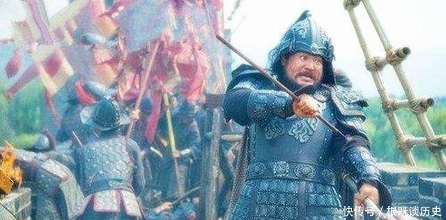 赵匡胤|他为皇帝挡了三箭,当他被诬陷时,皇帝愤怒说出两字,这箭算是白挡了!