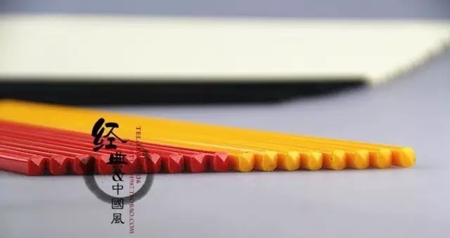 用筷子时|筷子里的12种讲究,12种智慧