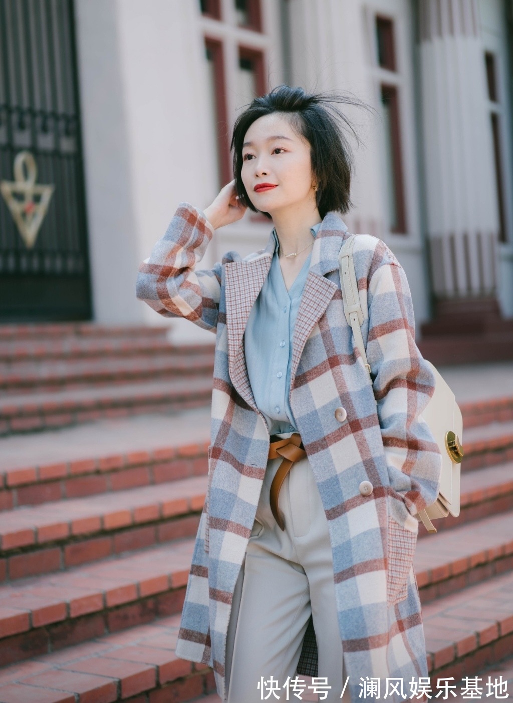 雷区 女人不管多少岁,尽量拒绝“大妈式穿搭”,显得自己很廉价