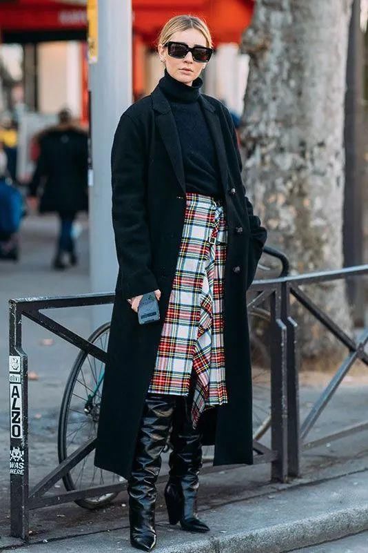  搭配大衣|你穿大衣+靴子的样子，真的时髦极了！