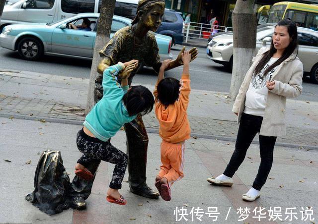 准爸|“推你几下怎么了？”7岁男孩超市猛推孕妇，准爸的做法让人解气