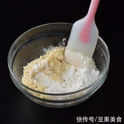 黄豆粉|大厨不会告诉你的低卡豆乳冻塔小窍门