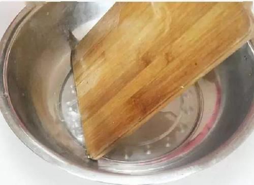 黑垢|“砧板”用久了,发霉有黑垢倒点不起眼的“它”,立马洁净如新