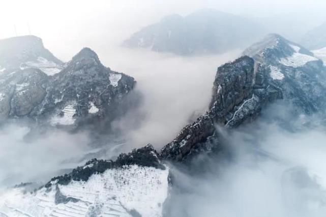 大美兴隆山！雪后的山峰“动”了起来